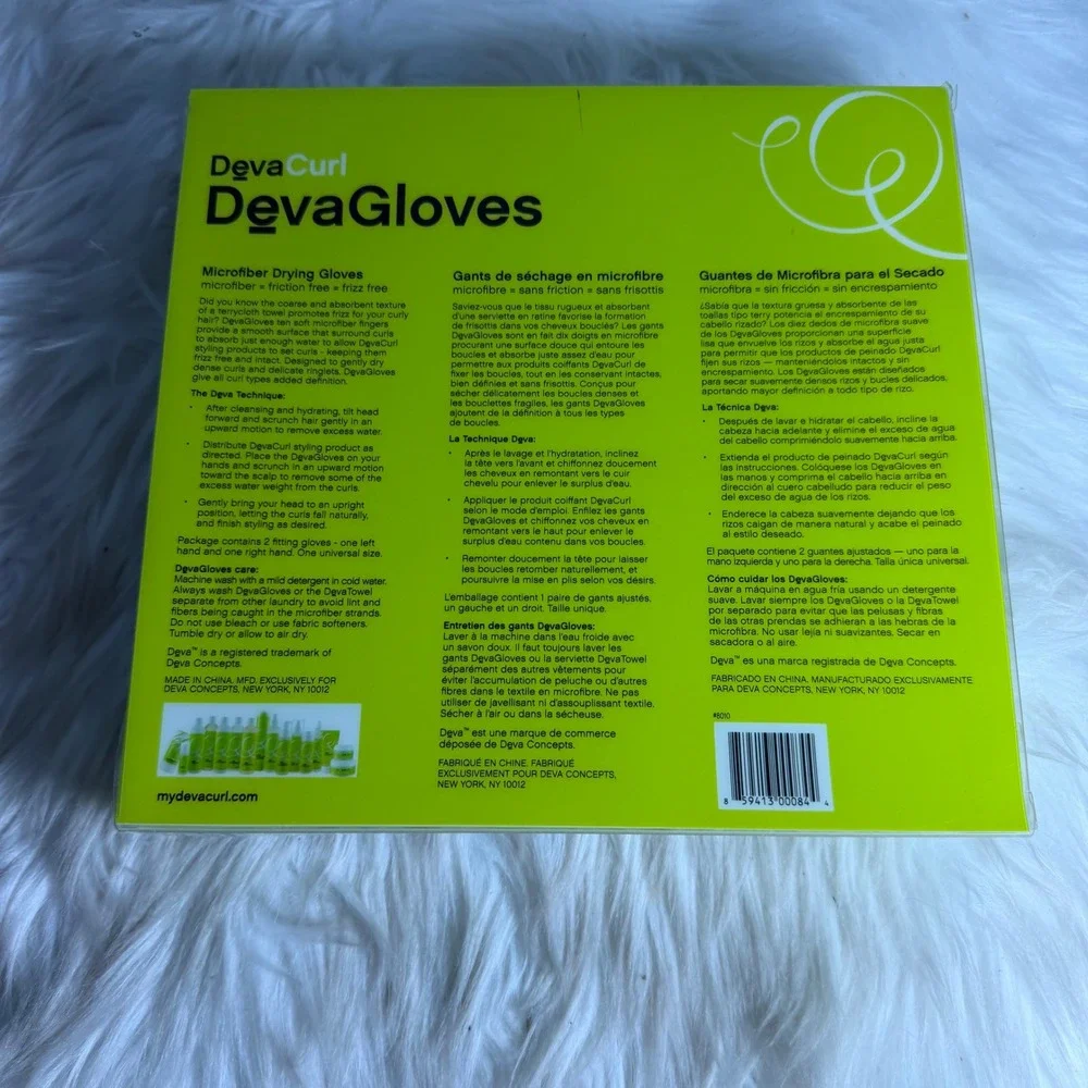 DevaCurl DevaGloves Microfiber Drying Gloves for Curly Hair White Pair New